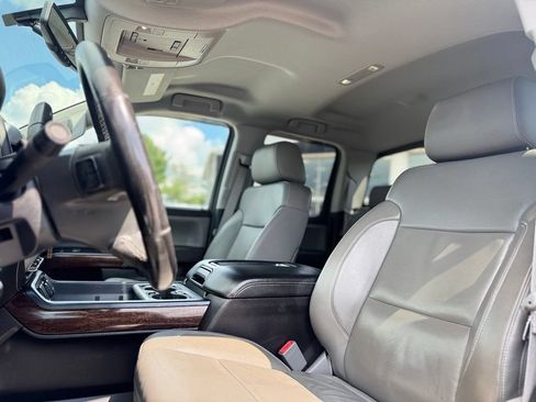 Used 2015 GMC Sierra 1500 SLT w/ SLT Preferred Package AWD/4WD image 16
