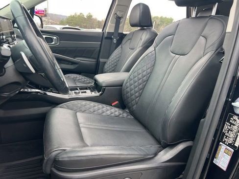 Used 2022 Kia Sorento SX image 28
