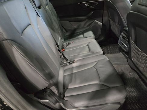 Used 2022 Audi Q7 2.0T Premium image 12