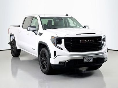 Used 2025 GMC Sierra 1500 Elevation