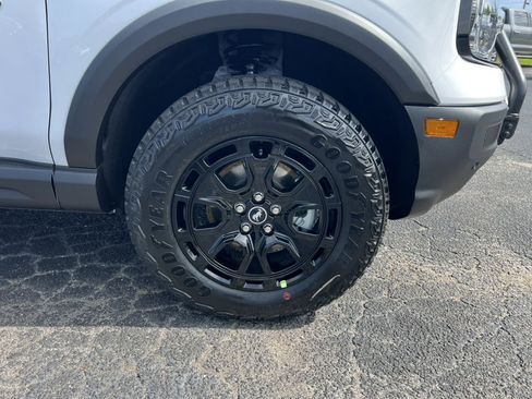 New 2025 Ford Bronco Sport Badlands w/ Sasquatch Badlands Package image 11