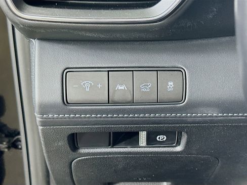 Used 2022 Hyundai Santa Fe Limited image 22