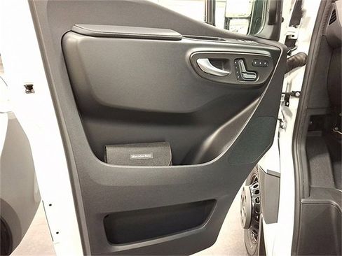 New 2025 Mercedes-Benz Sprinter 3500 image 13
