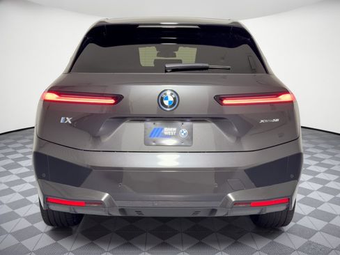 Certified 2024 BMW iX xDrive50 w/ Premium Package AWD/4WD image 11