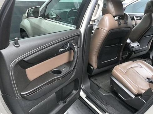 Used 2016 GMC Acadia SLT w/ Open Road Package AWD/4WD image 23