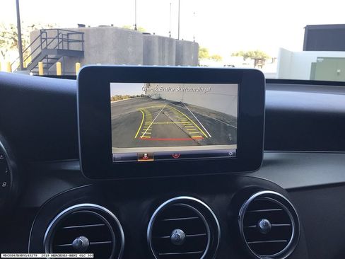 Used 2019 Mercedes-Benz GLC 300 image 14