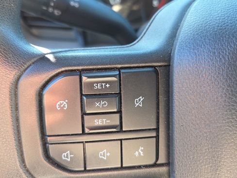 Used 2024 Ford F250 XLT image 23