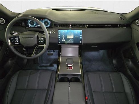 New 2026 Land Rover Range Rover Evoque S image 9