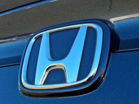 Used 2018 Honda Civic EX-T image 32