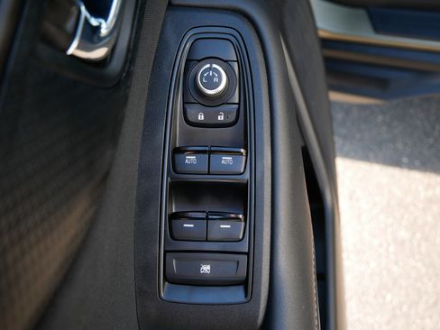 Used 2024 Subaru Outback Premium image 19