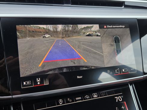 Used 2024 Audi S8 image 24