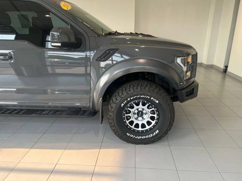 Used 2018 Ford F150 Raptor w/ Equipment Group 802A Luxury AWD/4WD image 11