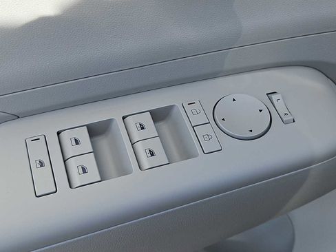 New 2026 Hyundai Kona SEL Sport FWD image 17