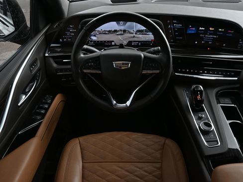 Used 2023 Cadillac Escalade Sport w/ Touring Package AWD/4WD image 9