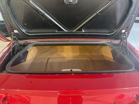 Used 2001 Chevrolet Corvette Convertible w/ Preferred Equipment Group2 image 11