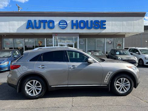 Used 2010 INFINITI FX35 AWD w/ Premium Pkg image 9