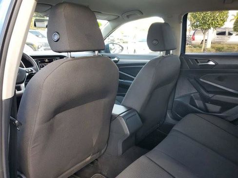 Used 2021 Volkswagen Jetta S w/ Driver Assistance Package image 17