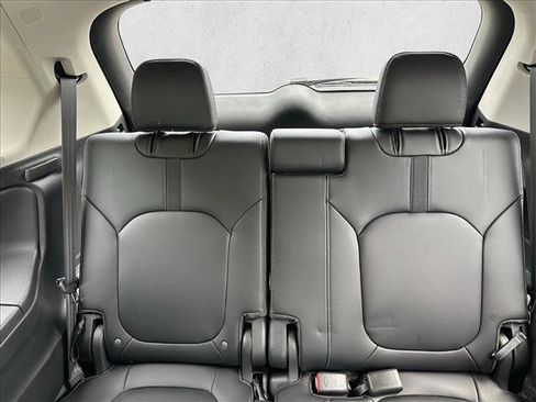 Used 2023 Honda Pilot EX-L image 27