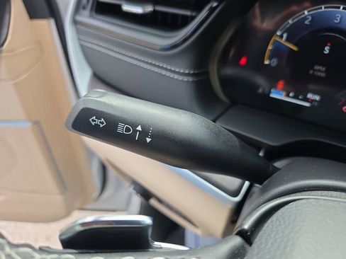 New 2026 Jeep Grand Cherokee L Limited w/ Luxury Tech Group II RWD image 22