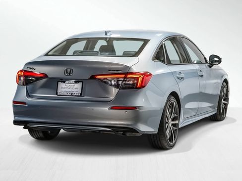 Used 2023 Honda Civic Touring image 5