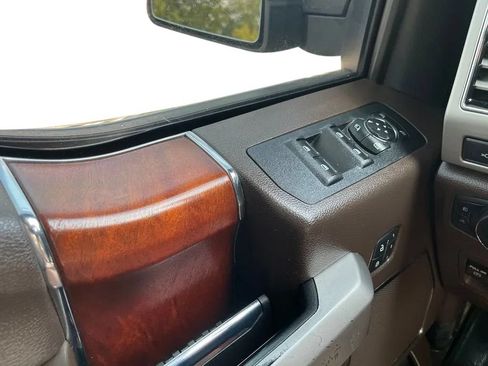 Used 2020 Ford F150 King Ranch w/ Equipment Group 601A Luxury AWD/4WD image 36