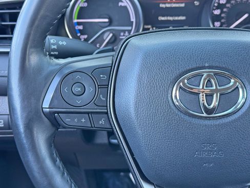 Used 2023 Toyota Camry XSE w/ Navigation Package image 19