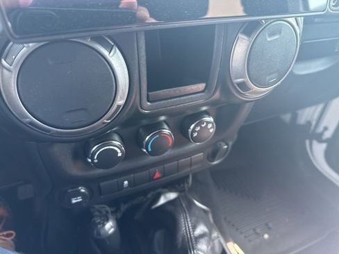 Used 2013 Jeep Wrangler Sport image 43