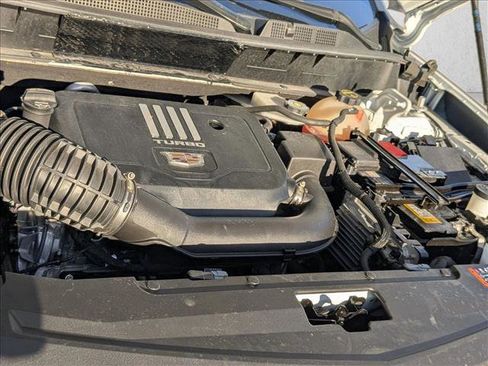 Used 2024 Cadillac XT6 Luxury image 24