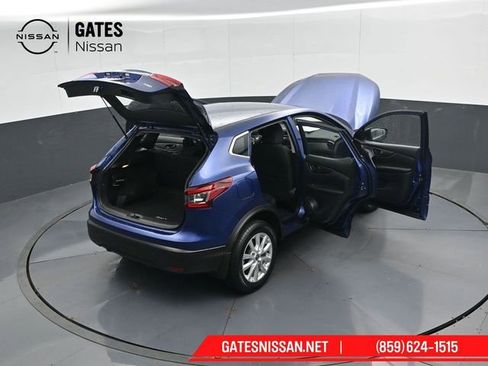 Used 2022 Nissan Rogue Sport S image 48