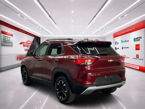 Used 2022 Chevrolet TrailBlazer LT w/ Convenience Package FWD image 5