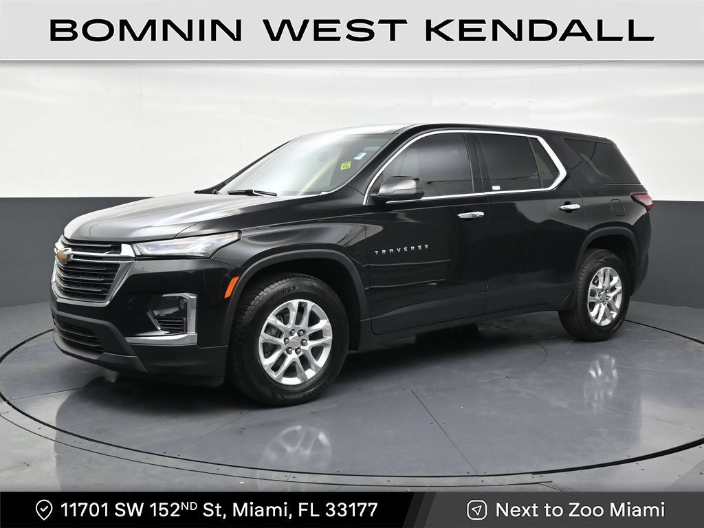 Used 2024 Chevrolet Traverse LS FWD image 1