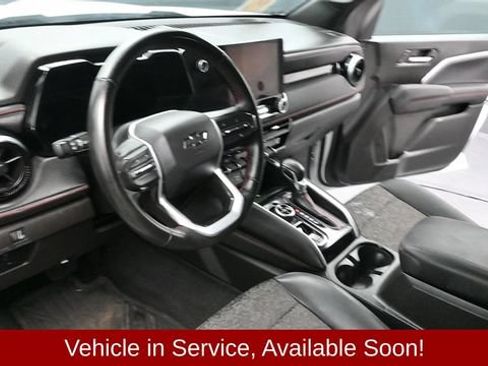 Used 2024 Chevrolet Colorado Z71 w/ Advanced Trailering Package AWD/4WD image 24