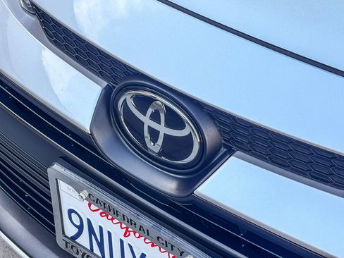 Certified 2025 Toyota Corolla LE image 10