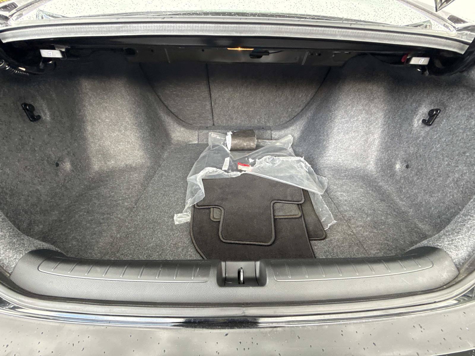 Certified 2018 Honda Accord EX image 16