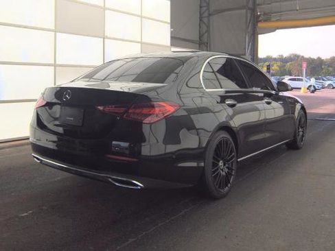 Used 2022 Mercedes-Benz C 300 Sedan w/ Exclusive Trim Package image 2