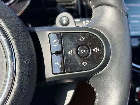 Used 2024 MINI Cooper S image 19