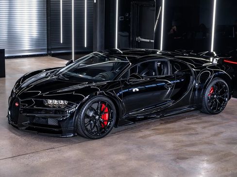 Used 2018 Bugatti Chiron AWD/4WD image 5