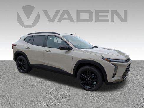 New 2026 Chevrolet Trax ACTIV image 3