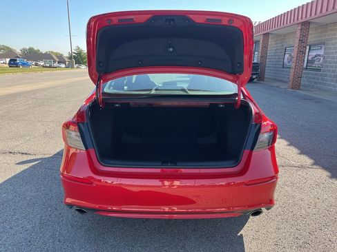 Used 2024 Honda Civic Si image 9