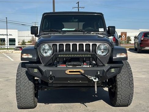 Used 2022 Jeep Wrangler Unlimited Sport image 2
