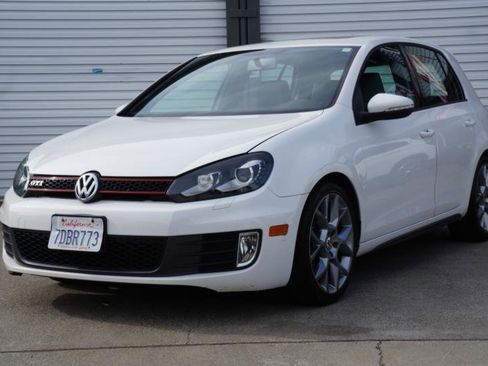 Used 2013 Volkswagen GTI Driver's Edition image 22