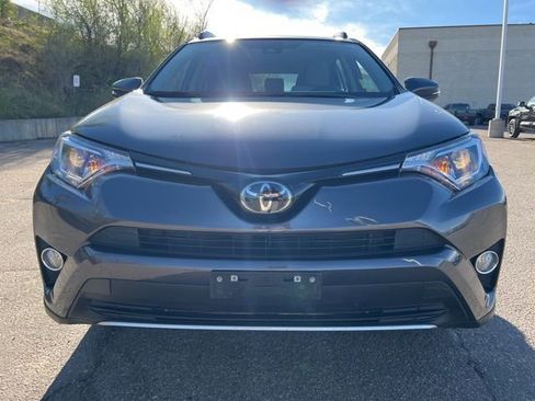 Used 2018 Toyota RAV4 XLE image 9