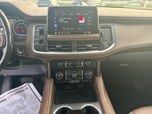 Used 2021 Chevrolet Suburban High Country image 22