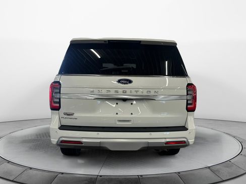 Used 2022 Ford Expedition Platinum image 6