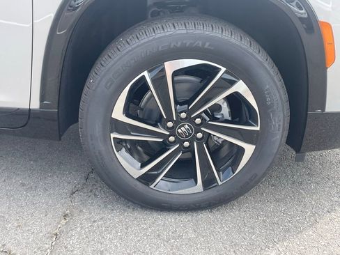 New 2026 Buick Enclave Sport Touring w/ Power Package FWD image 33