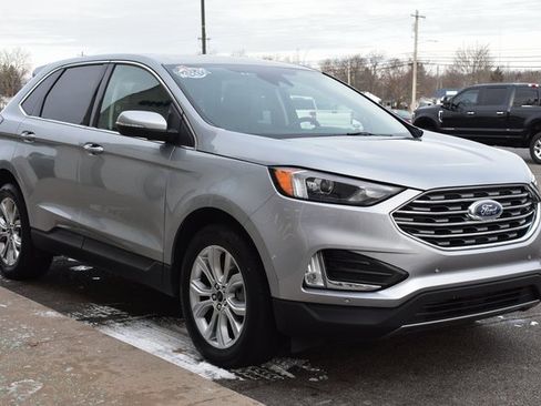 Used 2024 Ford Edge Titanium image 7
