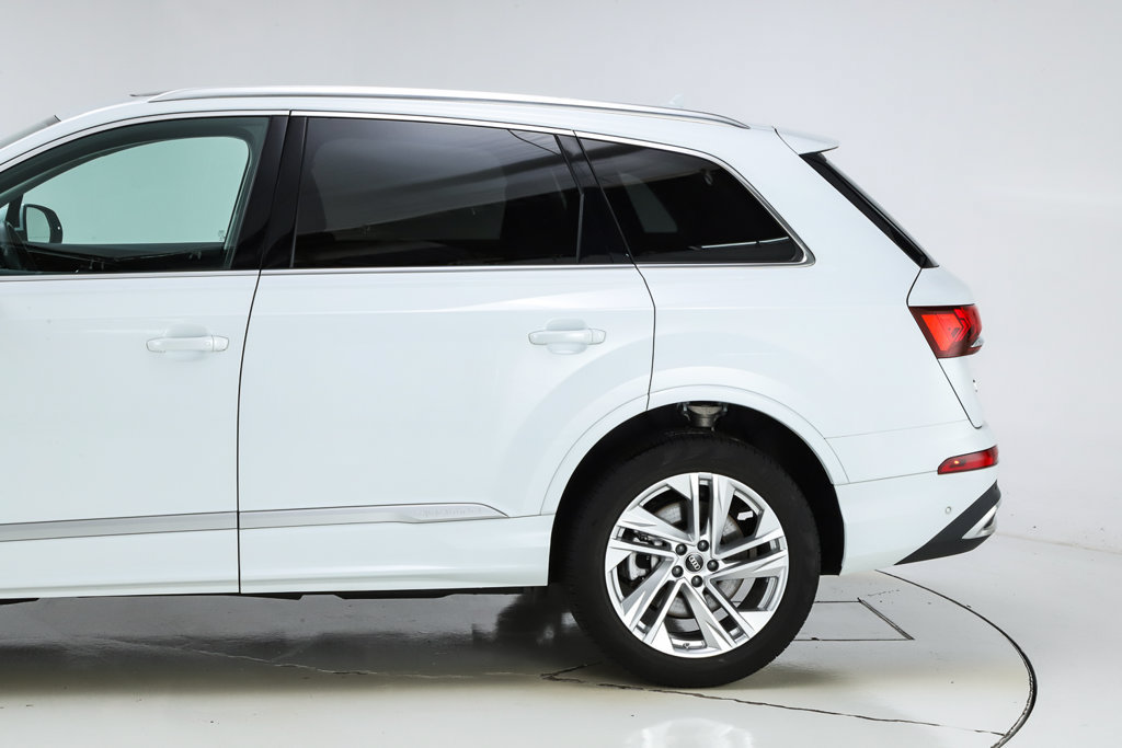 Used 2023 Audi Q7 3.0T Premium Plus AWD/4WD image 8