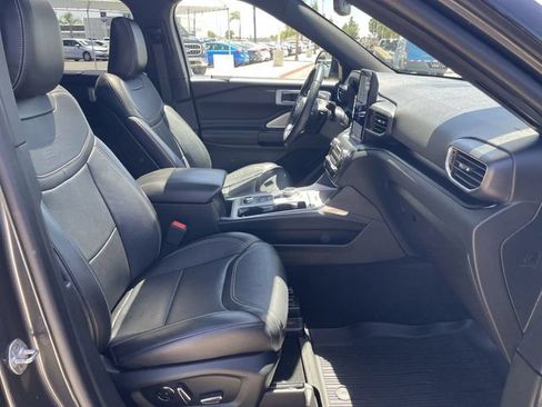 Used 2020 Ford Explorer ST w/ ST Street Pack AWD/4WD image 29