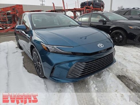 Certified 2026 Toyota Camry XLE image 1