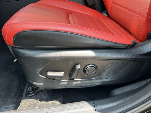 Used 2025 Kia Sportage SX Prestige AWD/4WD image 30